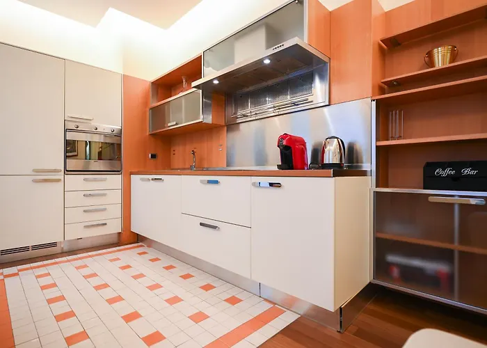 Me Too Exclusive - Calefati Db