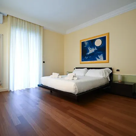 Me Too Exclusive - Calefati Db Appartement *