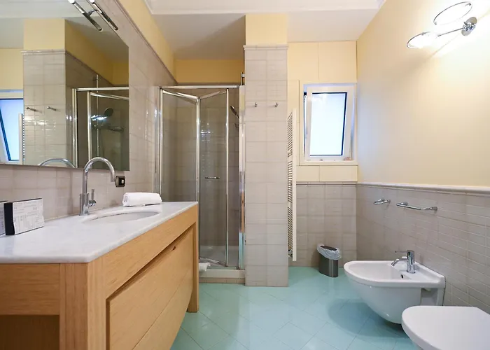 Me Too Exclusive - Calefati Db Appartement *